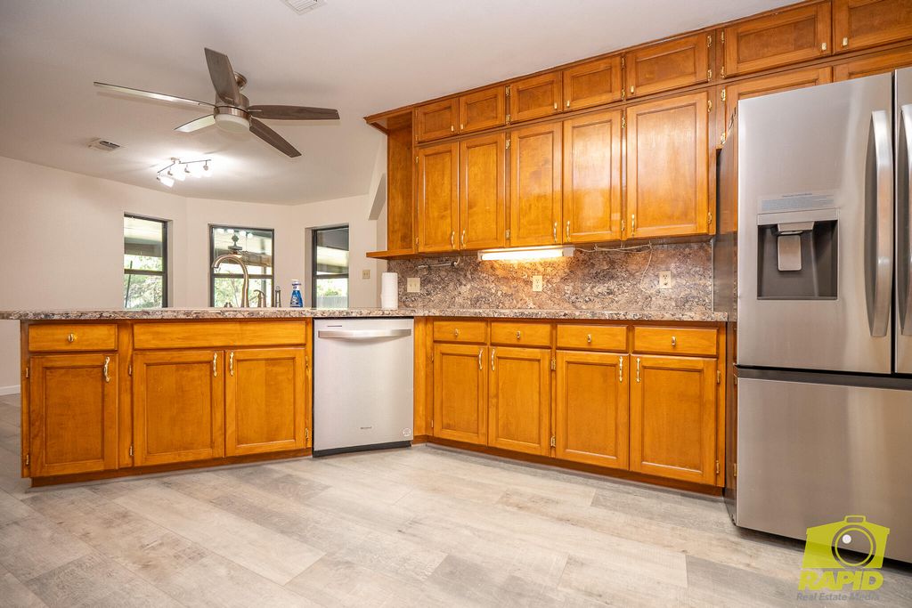 Image 16 of property listing at 5417 Briarwood Circle, San Angelo, TX 76903