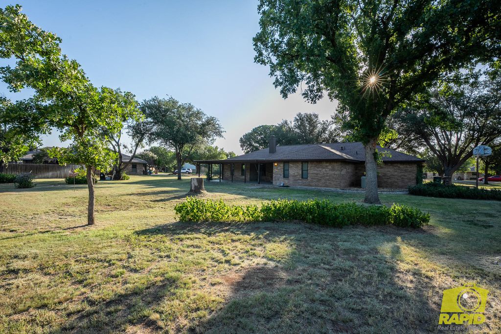 Image 42 of property listing at 5417 Briarwood Circle, San Angelo, TX 76903