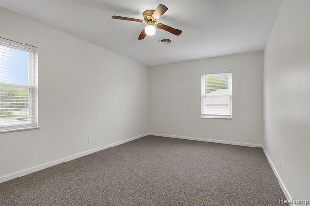 5223 Allen Road, Allen Park, MI 48101