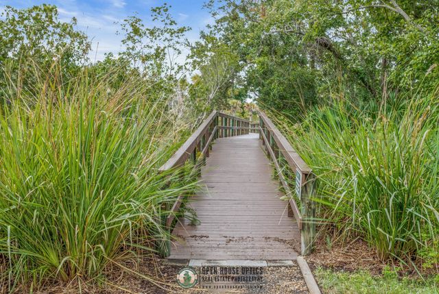 3323 Haley Pointe Rd, St Augustine, FL 32084