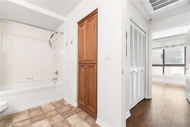 13044 Pacific 118, Playa Vista, CA 90094