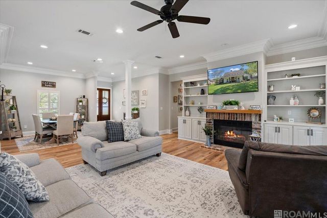 18042 Magnolia Bend Rd, Greenwell Springs, LA 70739