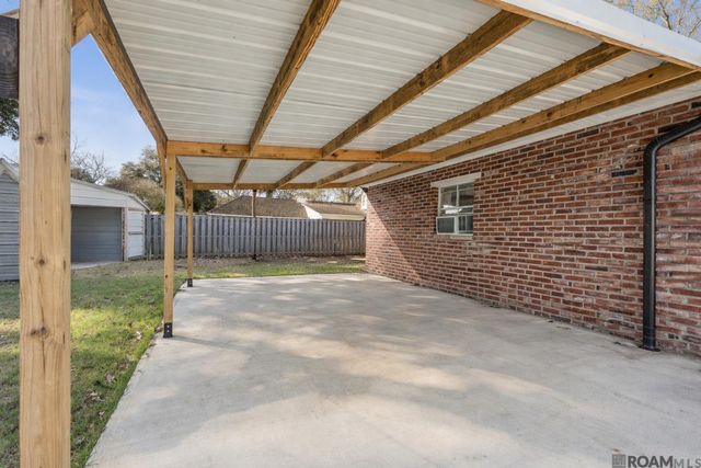 18042 Magnolia Bend Rd, Greenwell Springs, LA 70739