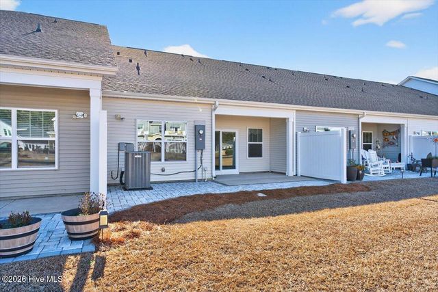 8840 Radcliff Drive NW, Calabash, NC 28467