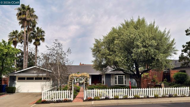 3586 Tupelo Dr, Walnut Creek, CA 94598