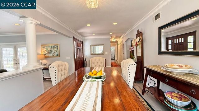 3586 Tupelo Dr, Walnut Creek, CA 94598