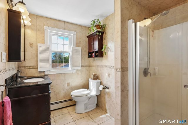 75 Parkway Drive, Trumbull, CT 06611