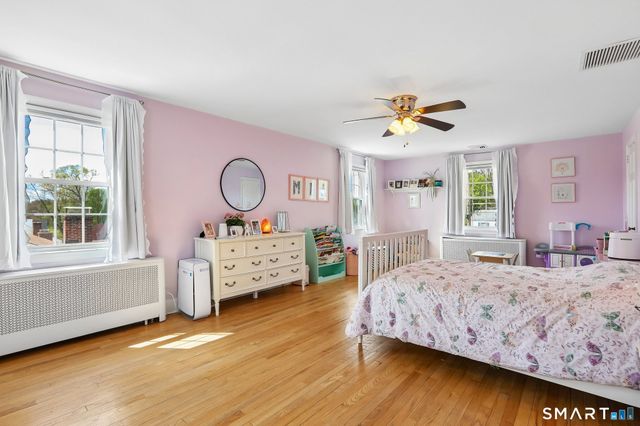 75 Parkway Drive, Trumbull, CT 06611