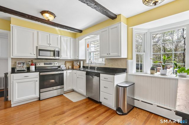 75 Parkway Drive, Trumbull, CT 06611