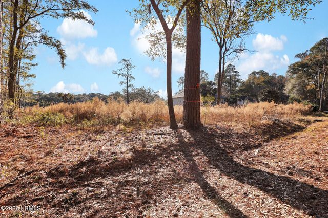 12 E River Drive, Beaufort, SC 29907