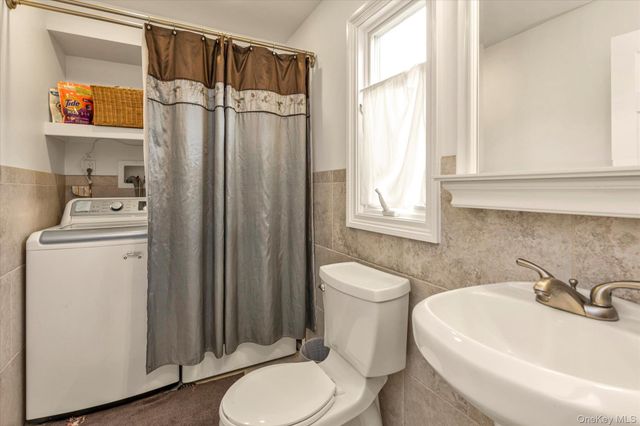 84 Derby Avenue, Greenlawn, NY 11740
