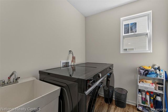 37638 N Dianne Lane, New Boston, MI 48164