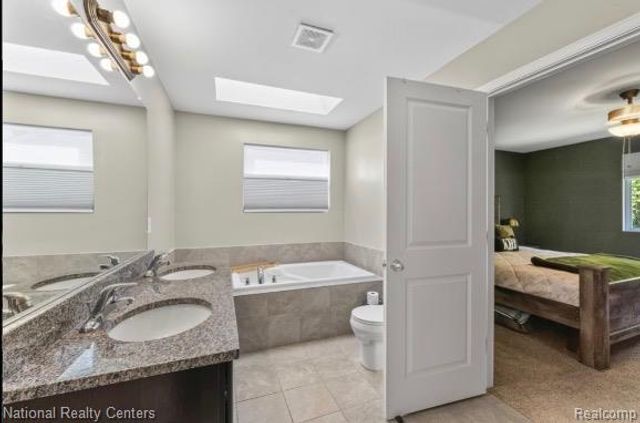 37638 N Dianne Lane, New Boston, MI 48164