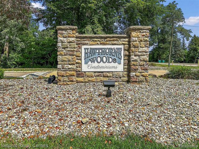 37638 N Dianne Lane, New Boston, MI 48164
