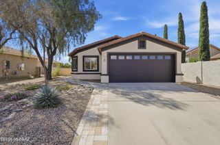 2522 E Chipped Stone Lane, Oro Valley, AZ 85755