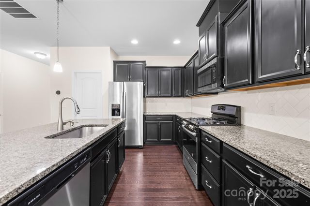 14107 Magnolia Walk Drive, Huntersville, NC 28078