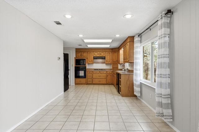 1900 Malone Street, Denton, TX 76201