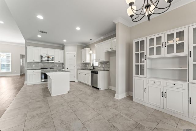 12523 Great Tern Ave, Baton Rouge, LA 70810