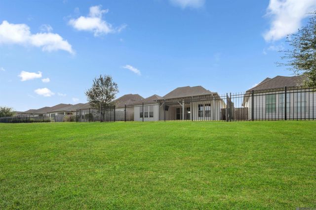 12523 Great Tern Ave, Baton Rouge, LA 70810