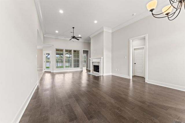 12523 Great Tern Ave, Baton Rouge, LA 70810