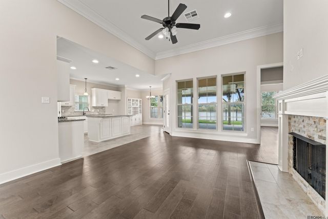 12523 Great Tern Ave, Baton Rouge, LA 70810