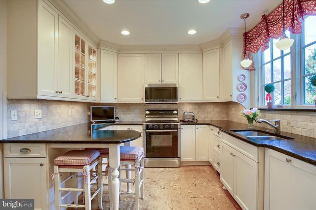 227 N 25TH ST, Camp Hill, PA 17011
