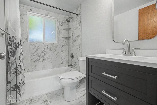 1227 Sherwood Drive, Montrose, CO 81401