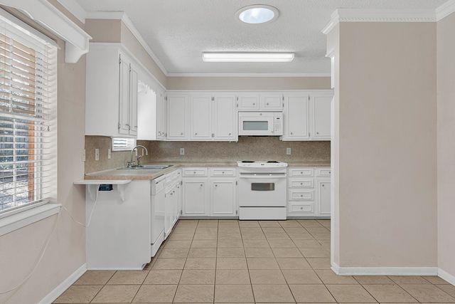 1822 N Shenandoah, Longview, TX 75605