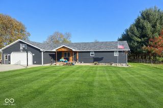 908 S Division Street, Cayuga, IN 47928