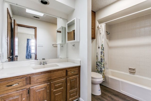 213 Oak Hill Drive, Trophy Club, TX 76262