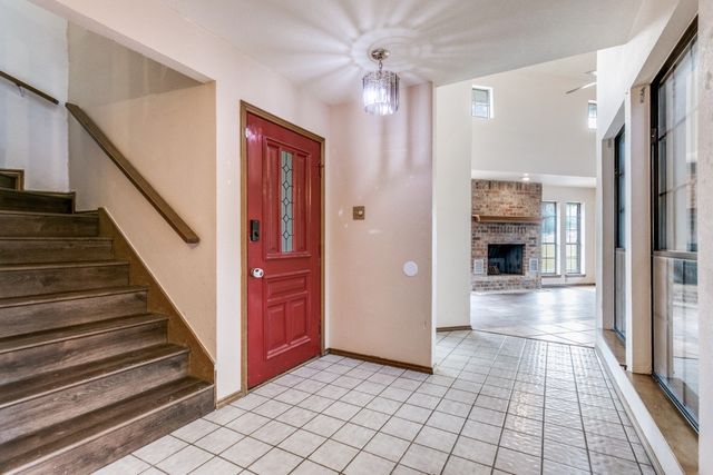 213 Oak Hill Drive, Trophy Club, TX 76262