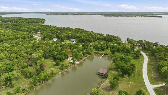 7366 Point Aquarius, Quinlan, TX 76454
