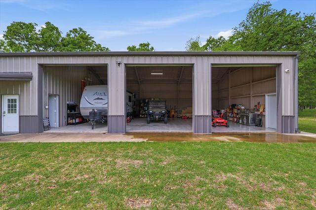 7366 Point Aquarius, Quinlan, TX 76454