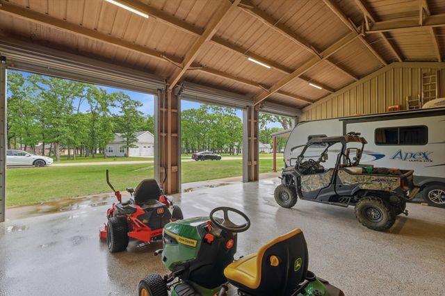 7366 Point Aquarius, Quinlan, TX 76454