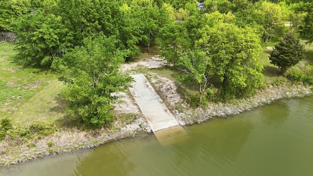7366 Point Aquarius, Quinlan, TX 76454