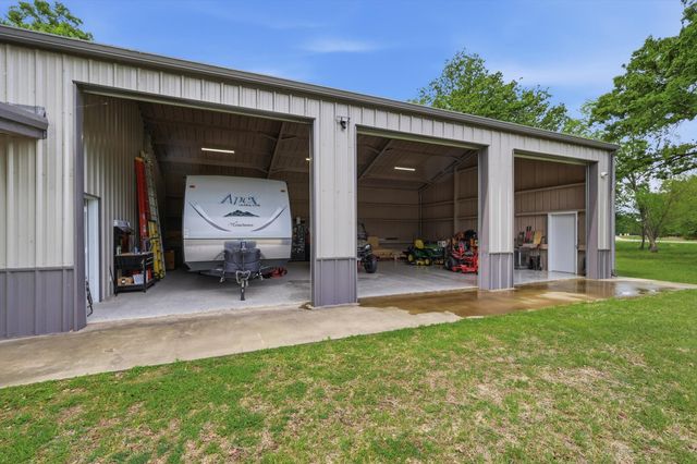 7366 Point Aquarius, Quinlan, TX 76454