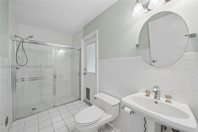 7605 SW 147th St, Palmetto Bay, FL 33158
