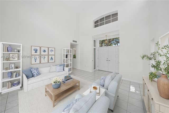 7605 SW 147th St, Palmetto Bay, FL 33158