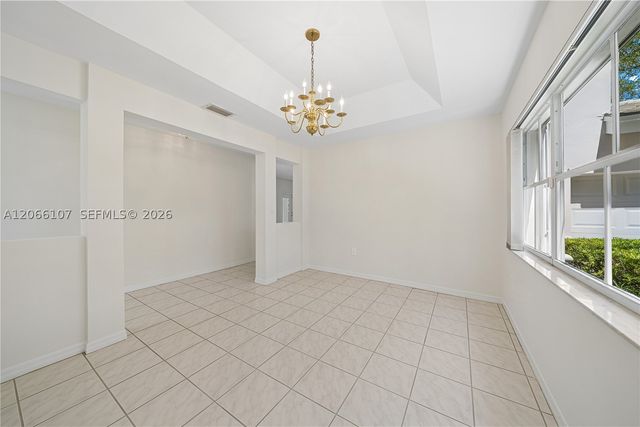 7605 SW 147th St, Palmetto Bay, FL 33158
