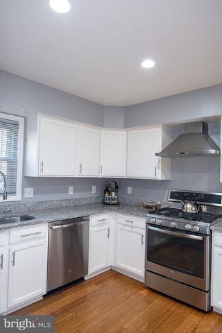 3320 OXON RUN RD SE, Washington, DC 20032