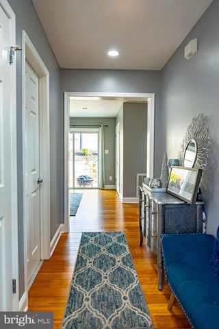 3320 OXON RUN RD SE, Washington, DC 20032