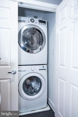 3320 OXON RUN RD SE, Washington, DC 20032