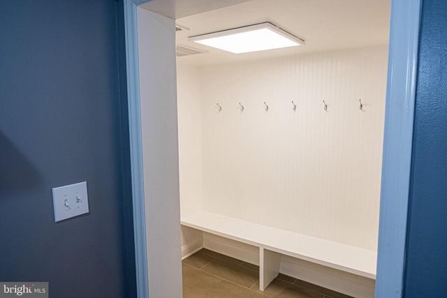 3320 OXON RUN RD SE, Washington, DC 20032