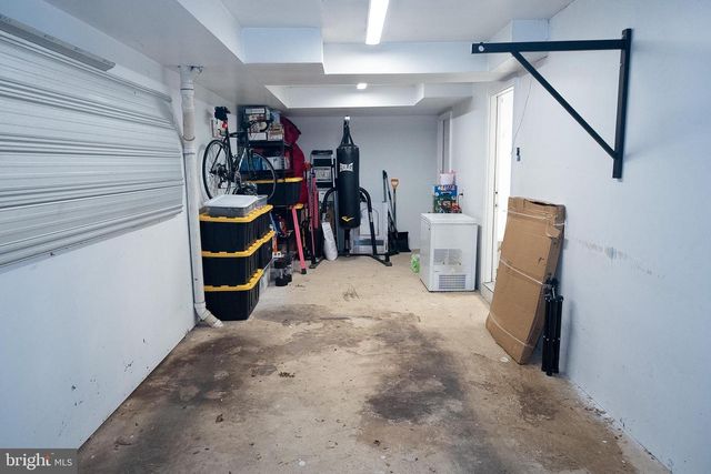 3320 OXON RUN RD SE, Washington, DC 20032