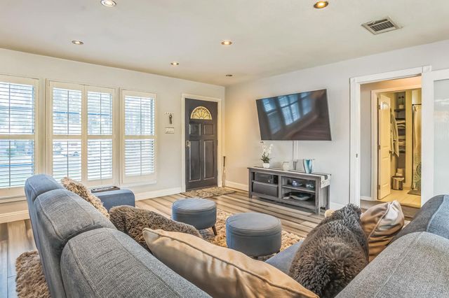 633 E G Street, Ontario, CA 91764