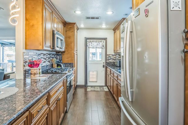 633 E G Street, Ontario, CA 91764