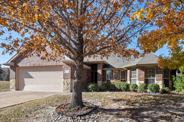 1613 Country Hills Drive, Midlothian, TX 76065