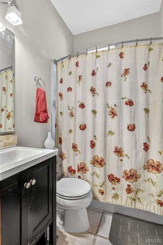 5511 Lansdowne Avenue, St Louis, MO 63109