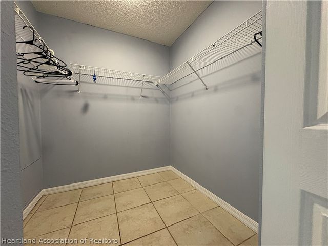3928 Mendoza Avenue, Sebring, FL 33872