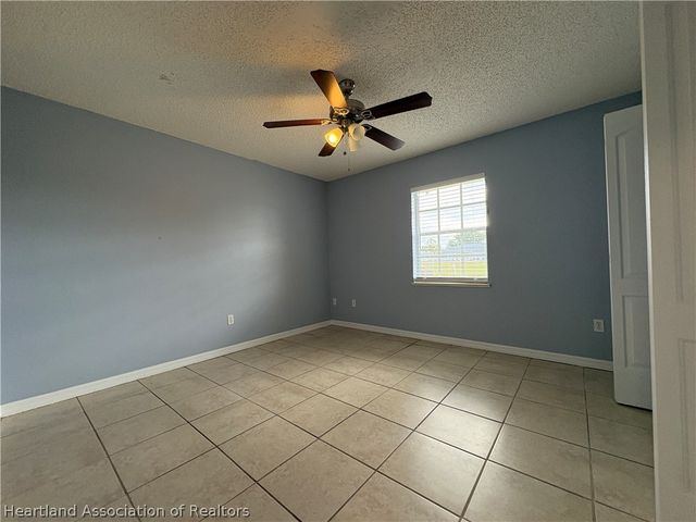 3928 Mendoza Avenue, Sebring, FL 33872